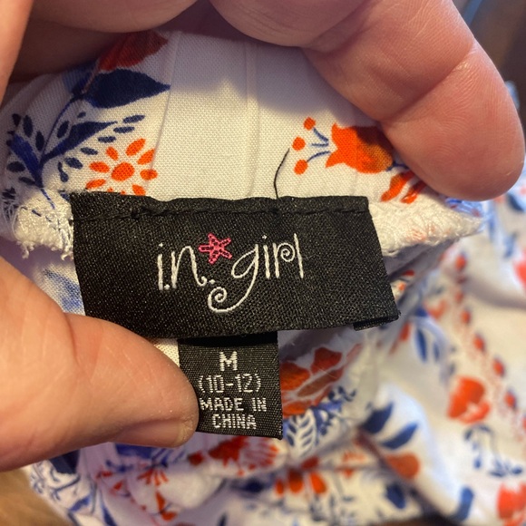 Disney Kids Floral Top and Minnie Mouse Skirt Set - Picture 6 of 6